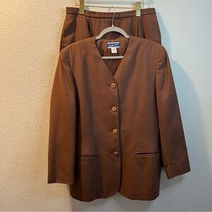 Women’s vintage Pendleton brown suit set blazer and skirt size 14